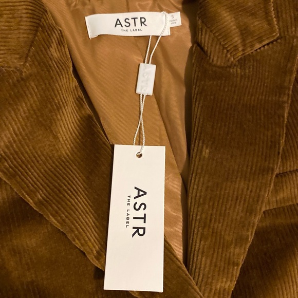 Astr Women's Brown Corduroy Blazer - Picture 6 of 8